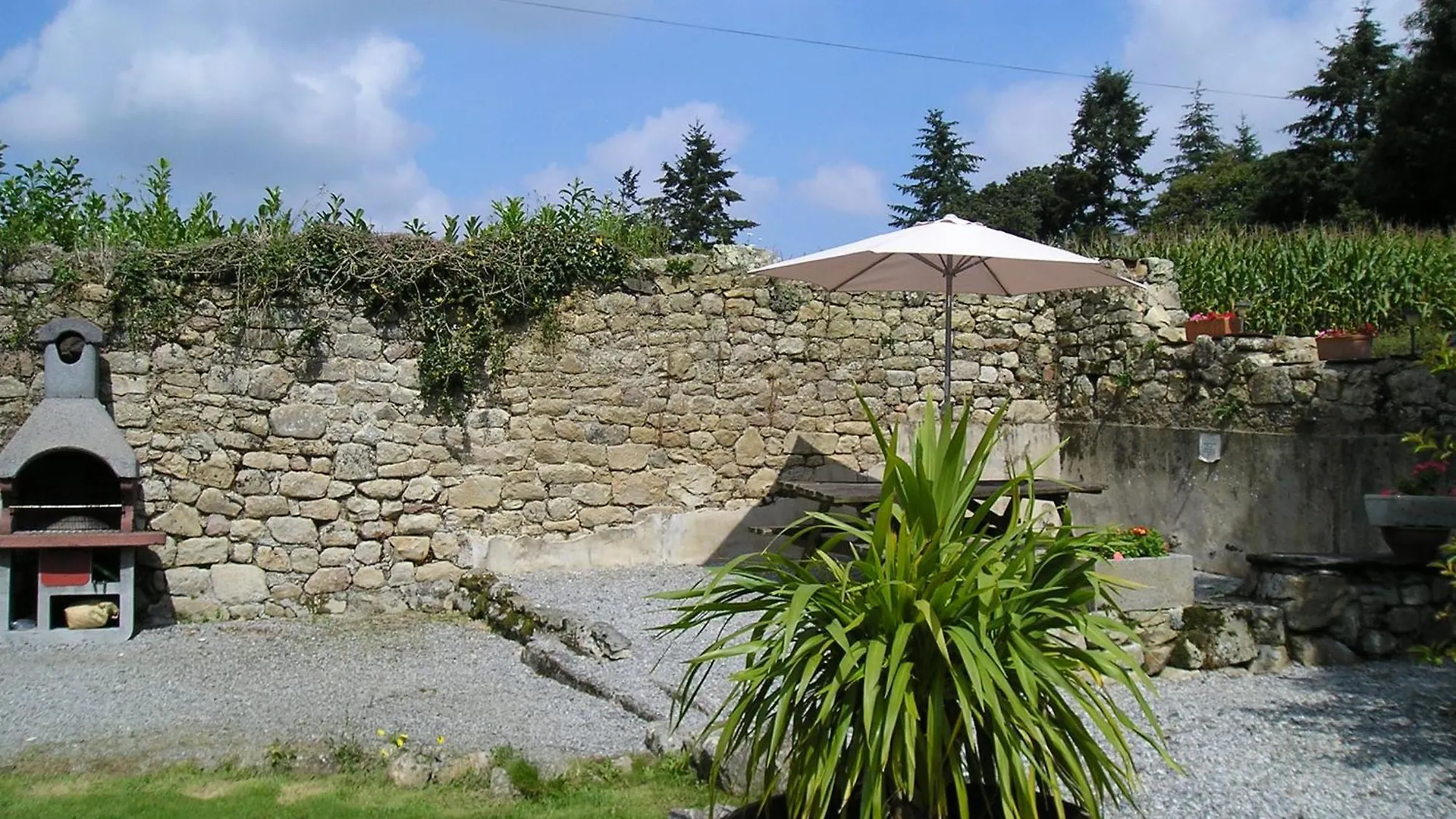 Ty Job Villa Langoelan France